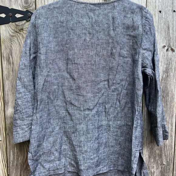 JM COLLECTION Lagenlook Embroidered Gray Linen V Neck Tunic Top Women’s 8 - Picture 9 of 9
